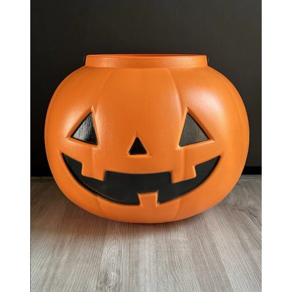 JUMBO 16" Halloween Blow Mold Pumpkin Pail Target Large Candy Bucket w/ Handle - Picture 6 of 6